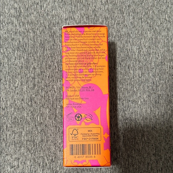 Amika Superfruit Star Hair Oil in Pink and Orange - Picture 2 of 4